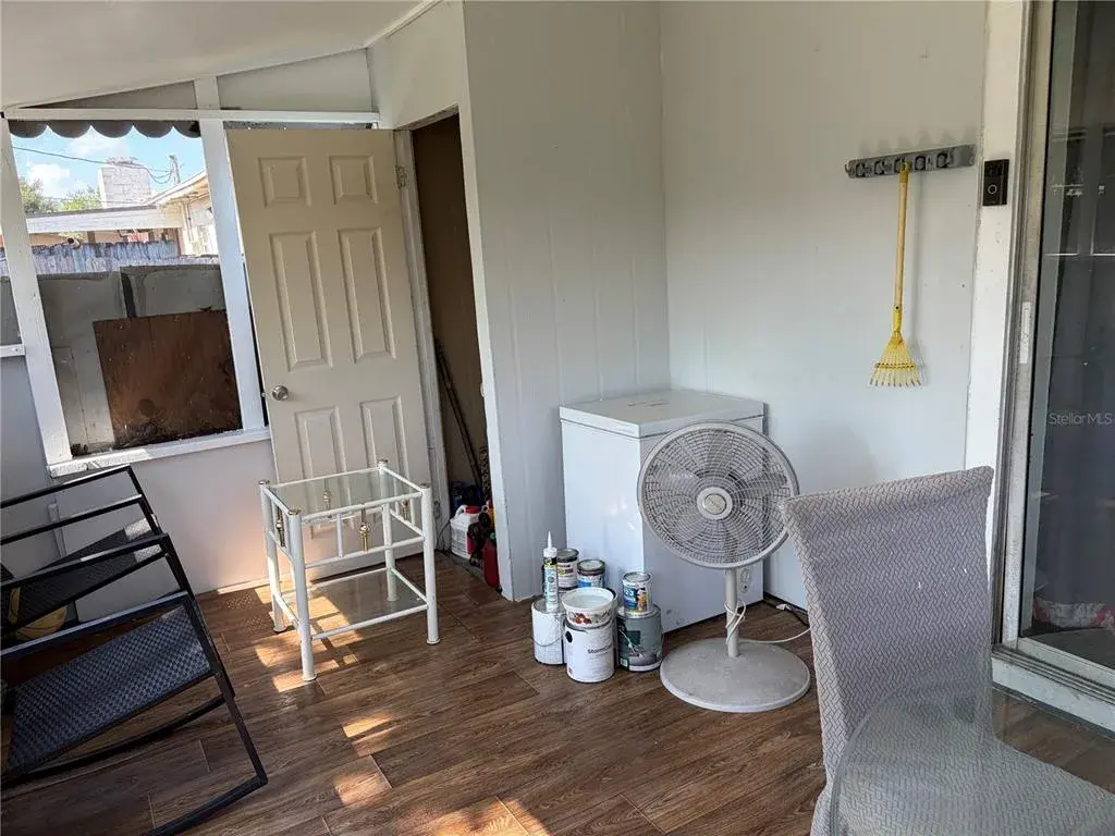 Property for sale at 908 S SOLANDRA DRIVE, ORLANDO, FL, 32807