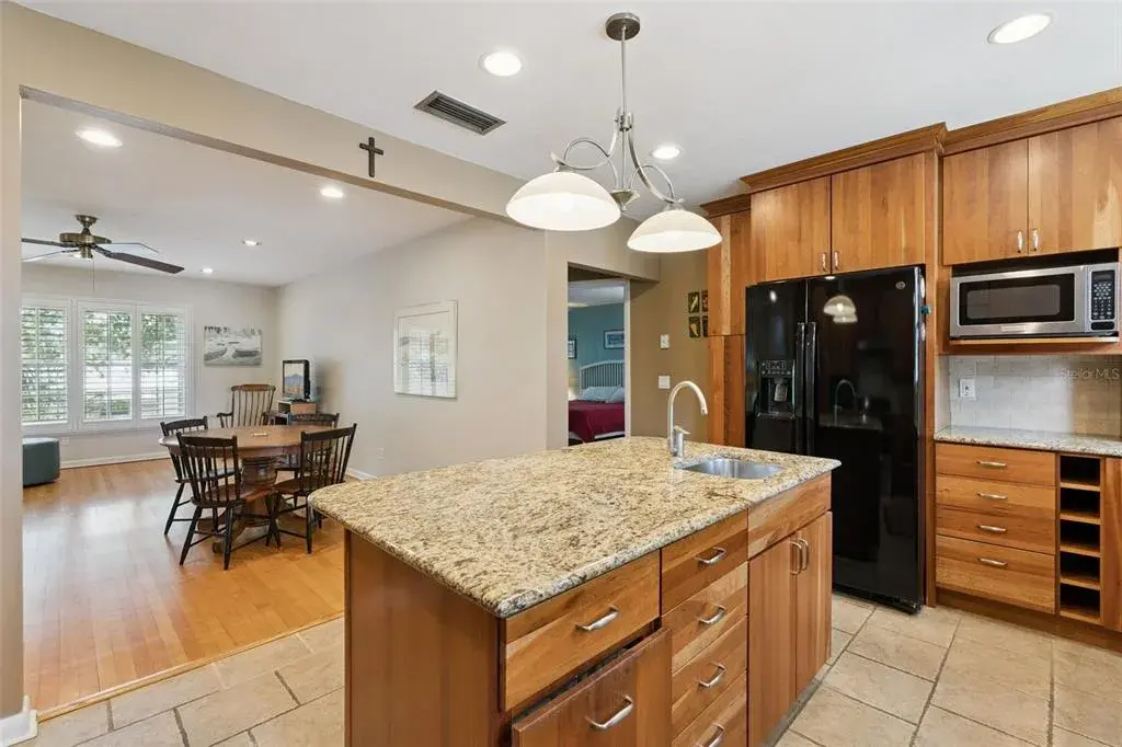 Property for sale at 1008 E RIDGEWOOD ST, ORLANDO, FL, 32803