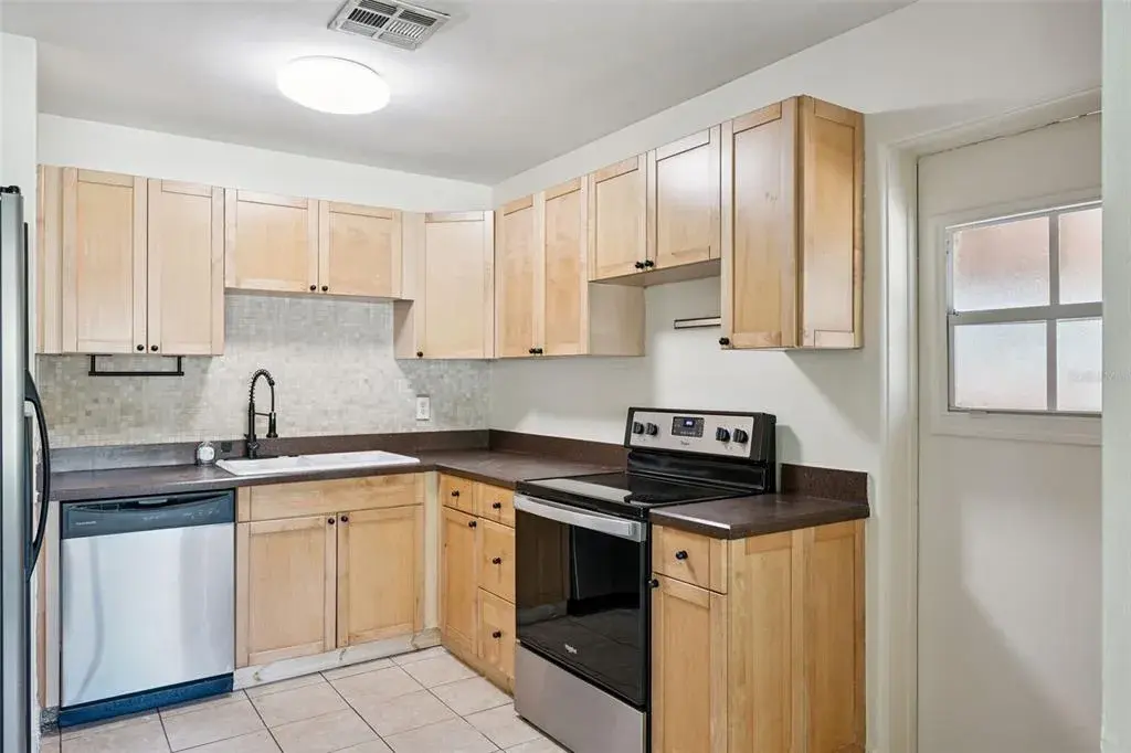 Property for sale at 509 HILLSIDE AVENUE, ORLANDO, FL, 32803