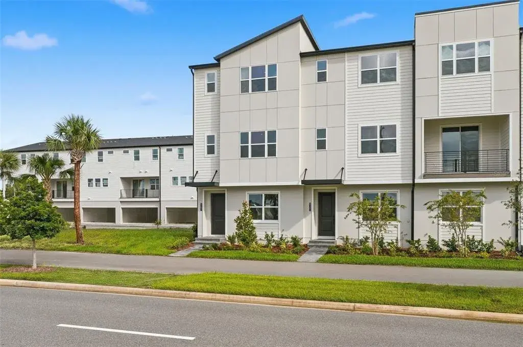 Property for sale at 9297 LUMINARY BOULEVARD, ORLANDO, FL, 32827