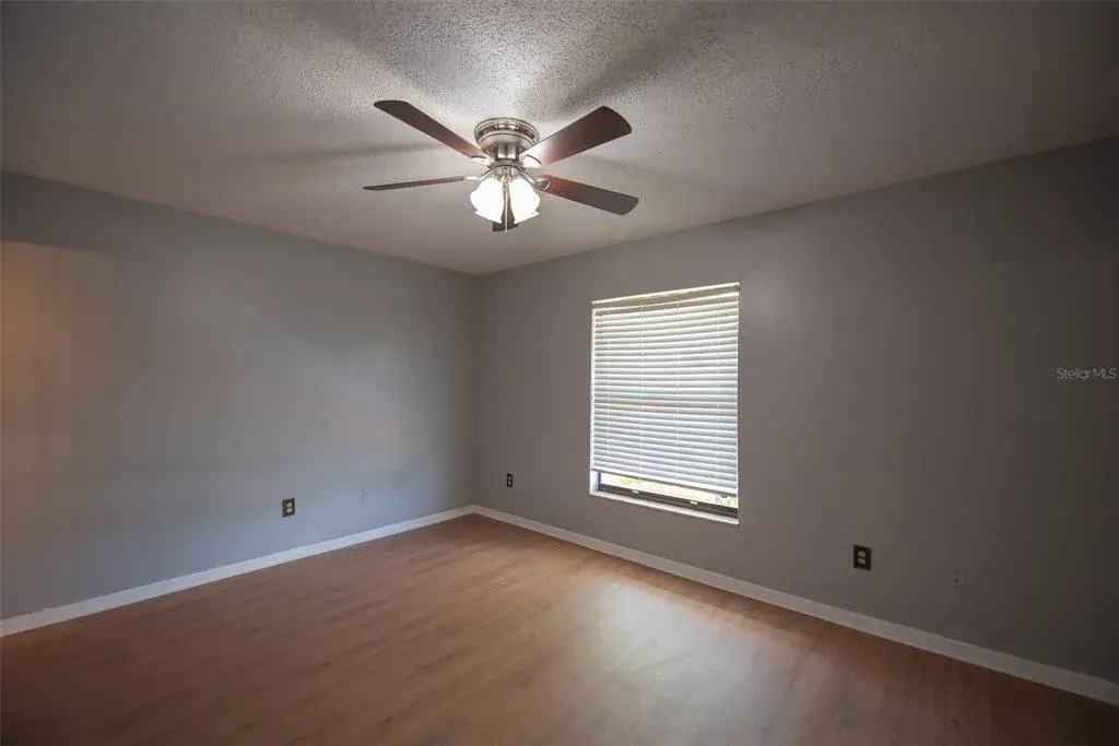 Property for sale at 1621 SANDY POINT SQUARE UNIT 61, ORLANDO, FL, 32807