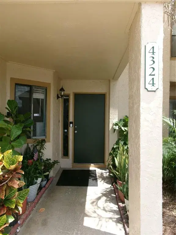 Property for sale at 4324 MIDDLEBROOK ROAD UNIT 4324, ORLANDO, FL, 32811