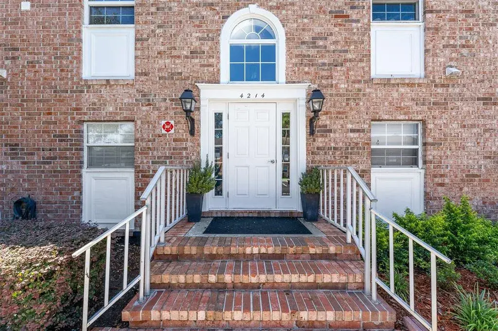 Property for sale at 4214 LAKE UNDERHILL ROAD UNIT C, ORLANDO, FL, 32803