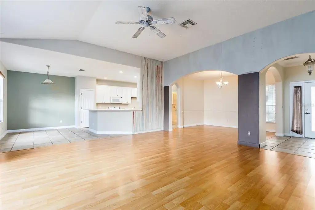 Open Main Living