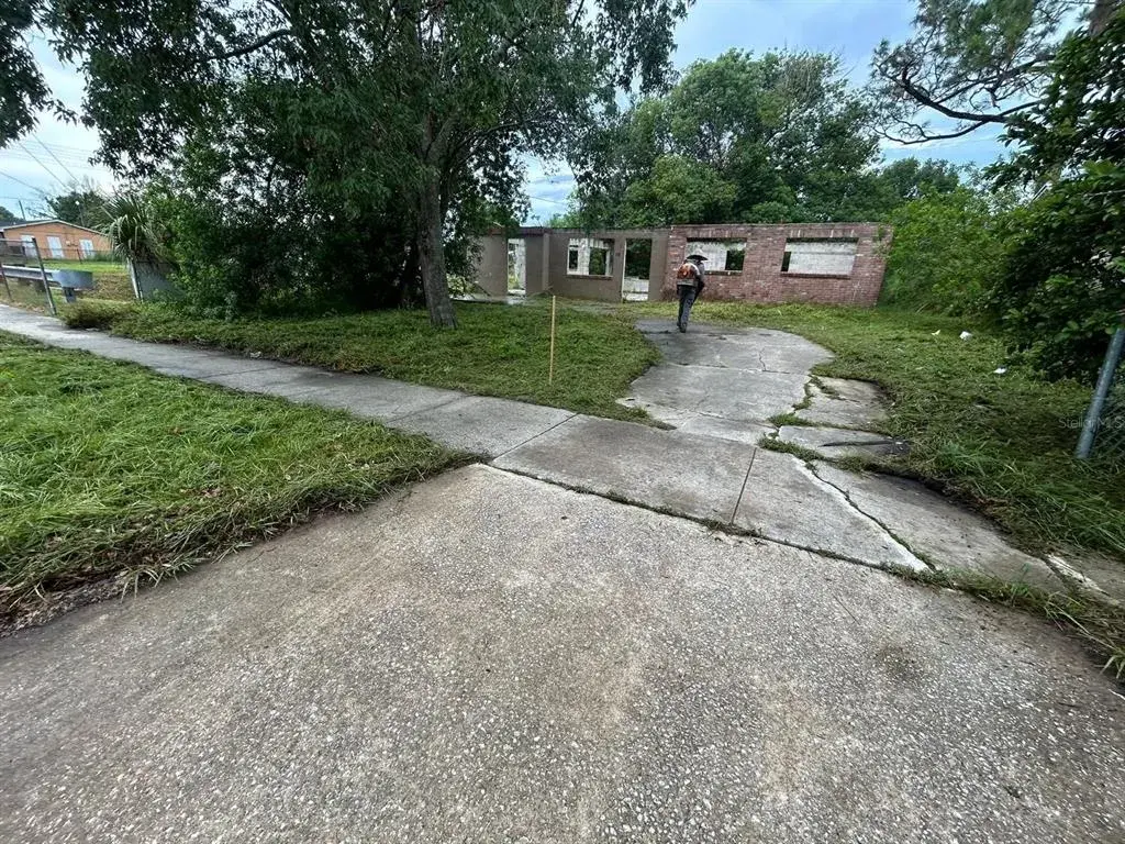 Property for sale at 2260 WILLIE MAYS PARKWAY, ORLANDO, FL, 32811