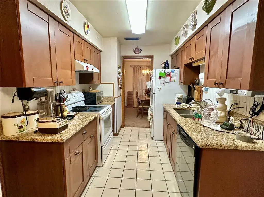 Property for sale at 723 GASTON FOSTER ROAD, ORLANDO, FL, 32807