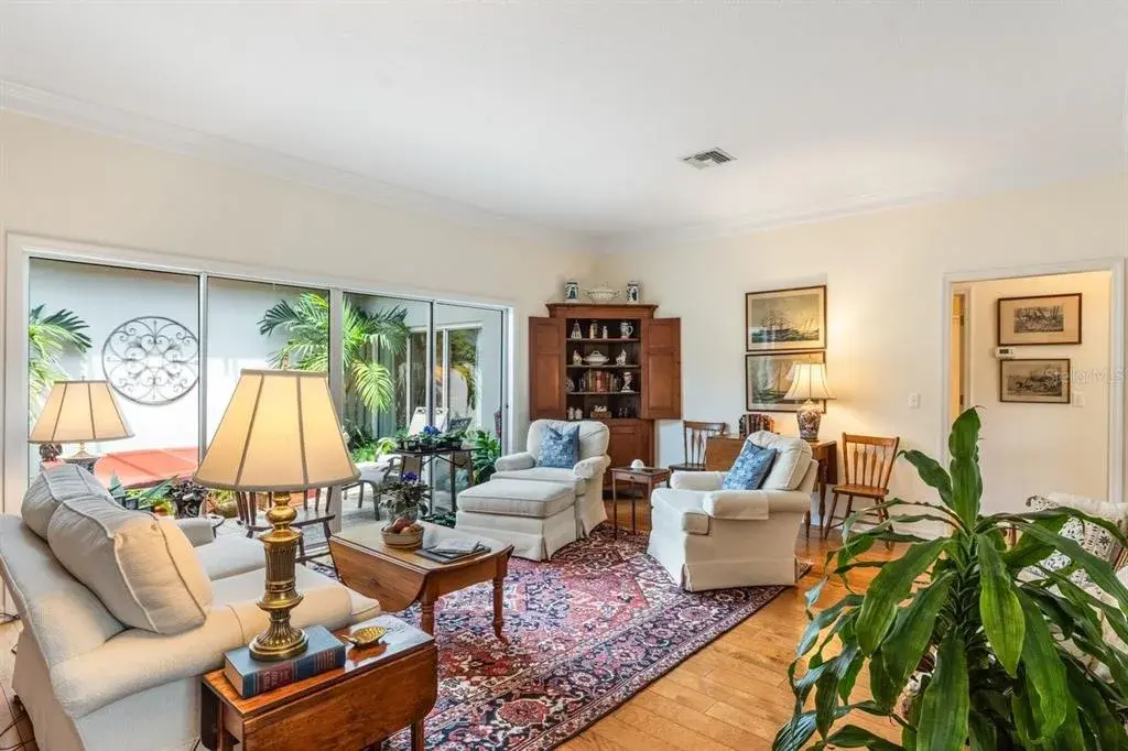 Property for sale at 2175 S COUNTRYSIDE CIRCLE, ORLANDO, FL, 32804