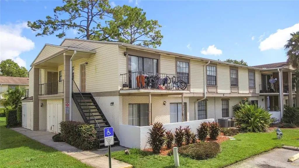 Property for sale at 5977 VILLAGE CIRCLE SOUTH UNIT GE, ORLANDO, FL, 32822