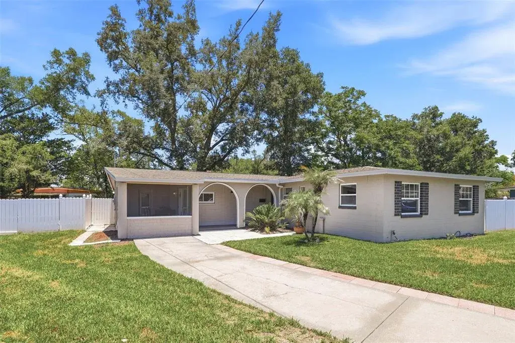 Property for sale at 511 OXFORD COURT, ORLANDO, FL, 32803