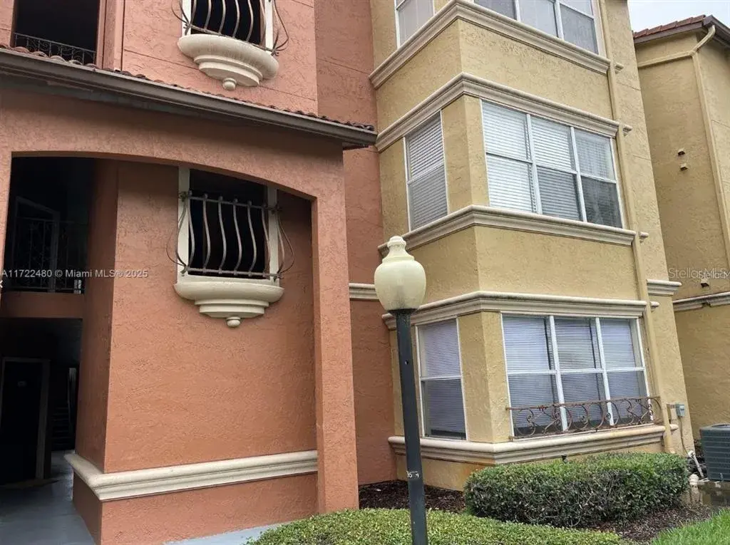 Property for sale at 5160 CONROY ROAD UNIT 14, ORLANDO, FL, 32811