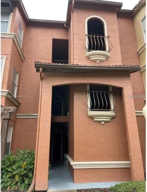 Property for sale at 5160 CONROY ROAD UNIT 14, ORLANDO, FL, 32811