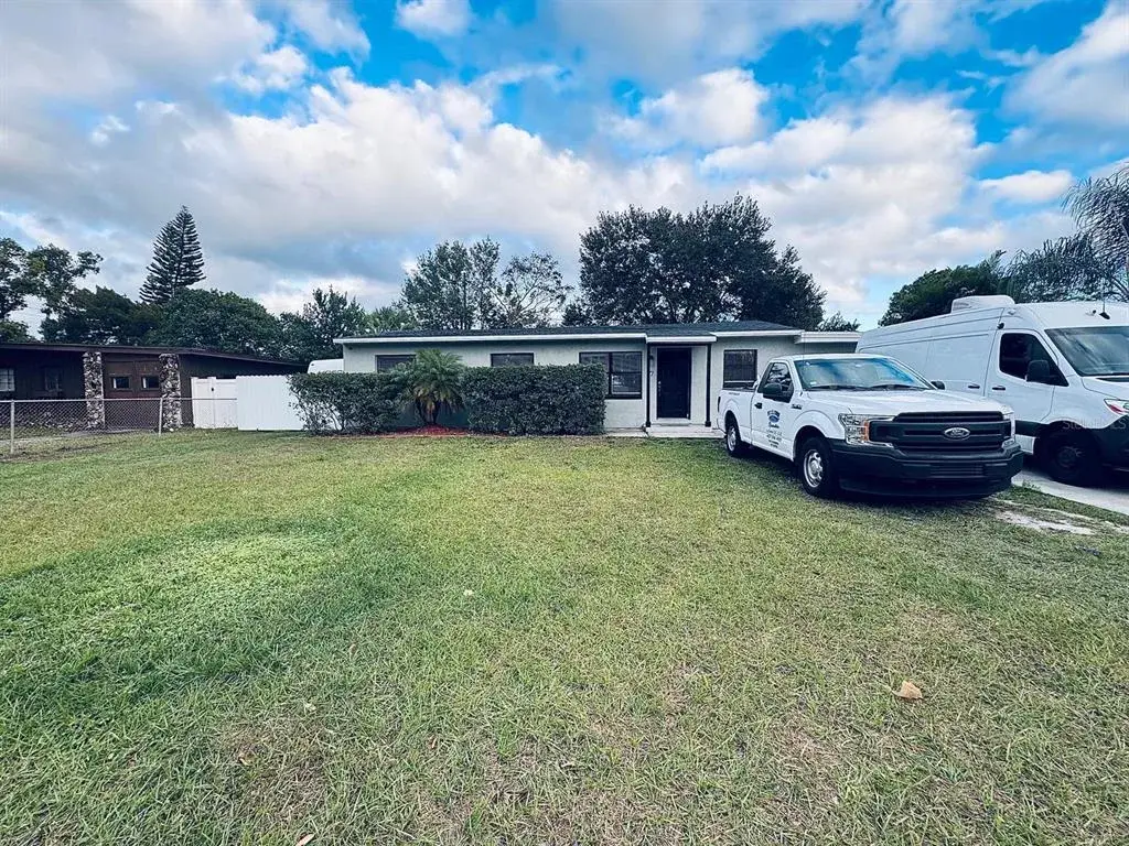 Property for sale at 17 S SOLANDRA DRIVE, ORLANDO, FL, 32807