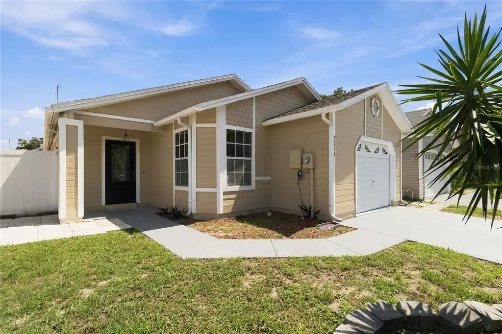 Property for sale at 2011 WINSLOW DRIVE, ORLANDO, FL, 32812
