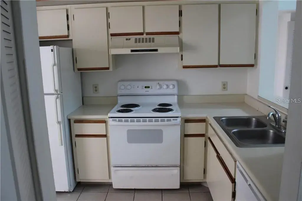 Property for sale at 2906 S SEMORAN BOULEVARD UNIT 2, ORLANDO, FL, 32822