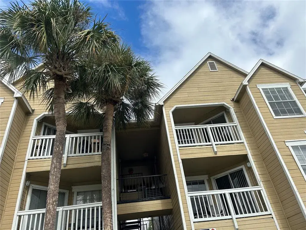 Property for sale at 1083 S HIAWASSEE ROAD UNIT 635, ORLANDO, FL, 32835