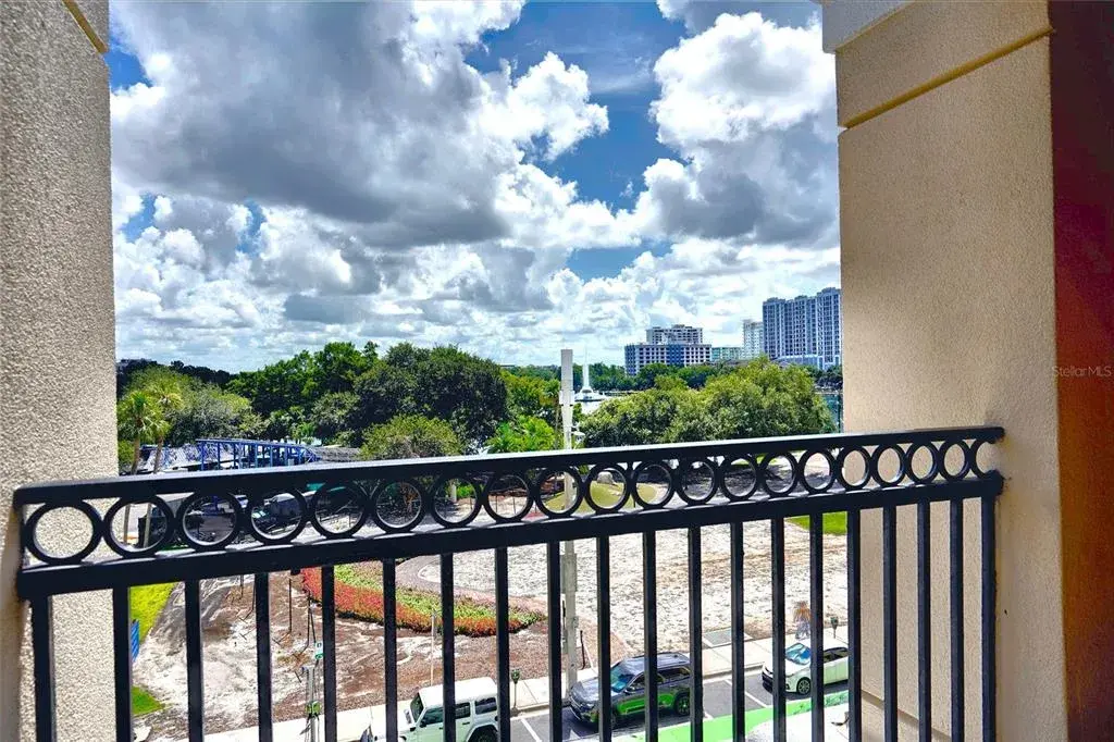 Property for sale at 151 E WASHINGTON STREET UNIT 525, ORLANDO, FL, 32801