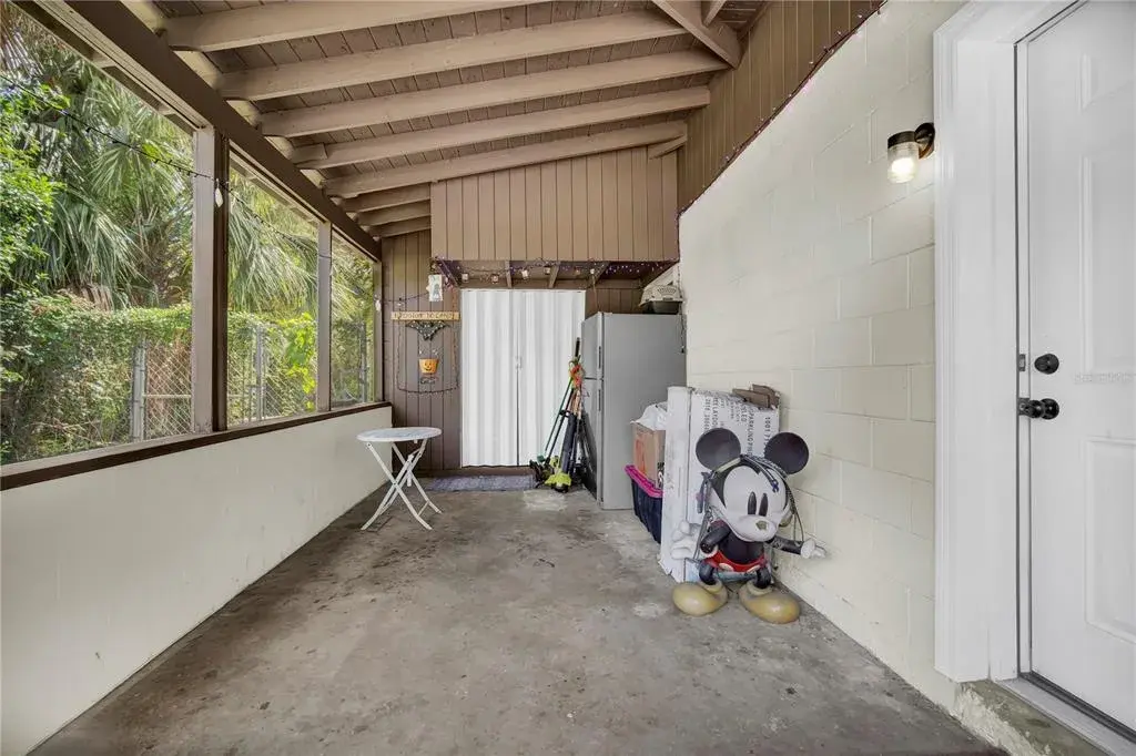 Screened in porch.