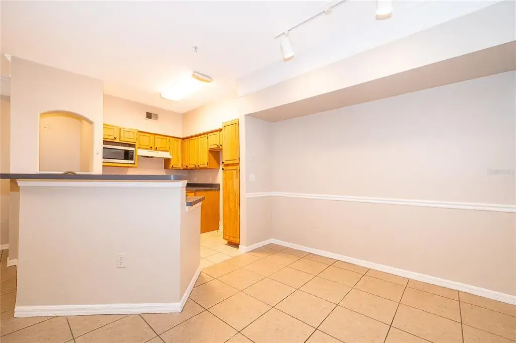 Property for sale at 6663 QUEENS BOROUGH AVENUE UNIT 208, ORLANDO, FL, 32835
