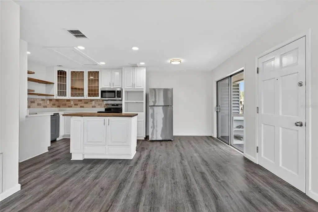 Property for sale at 1935 CONWAY ROAD UNIT F6, ORLANDO, FL, 32812
