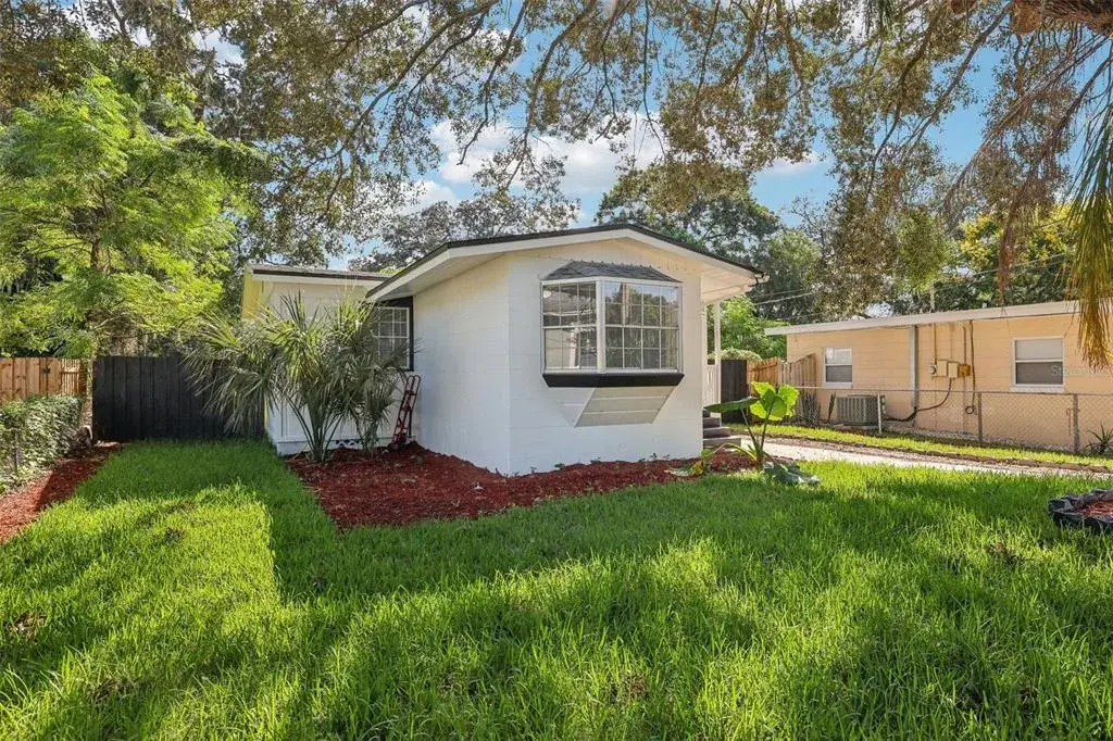 Property for sale at 1815 LARKIN AVENUE, ORLANDO, FL, 32812