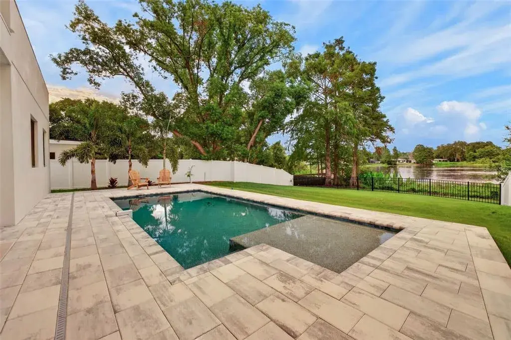 Custom salt water pool