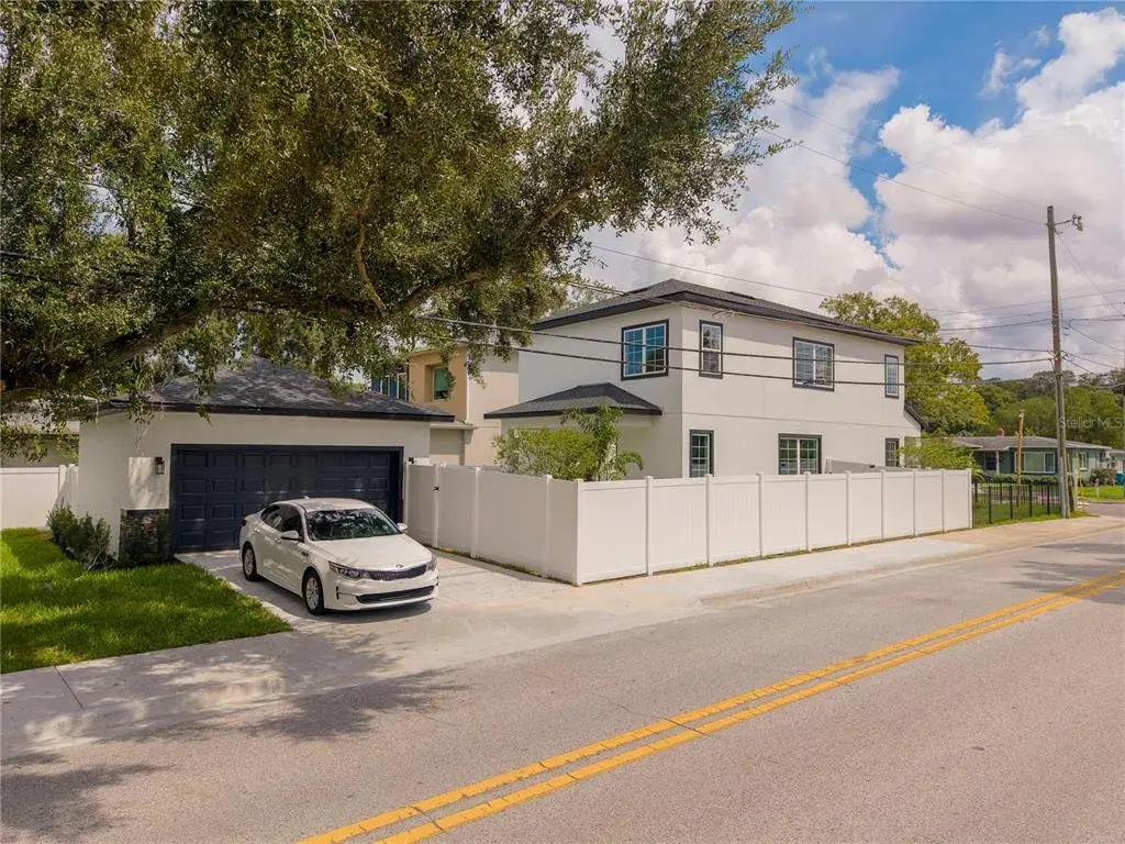 Property for sale at 2222 DELANEY AVENUE, ORLANDO, FL, 32806