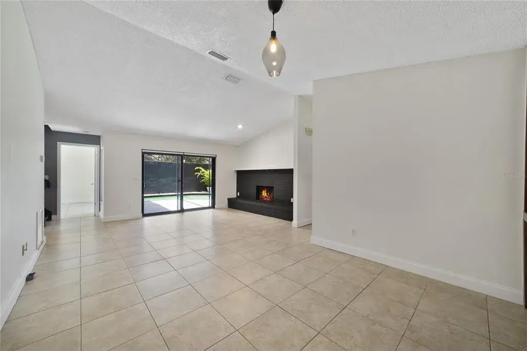 Property for sale at 5025 BERMUDA CIRCLE UNIT 5025, ORLANDO, FL, 32808