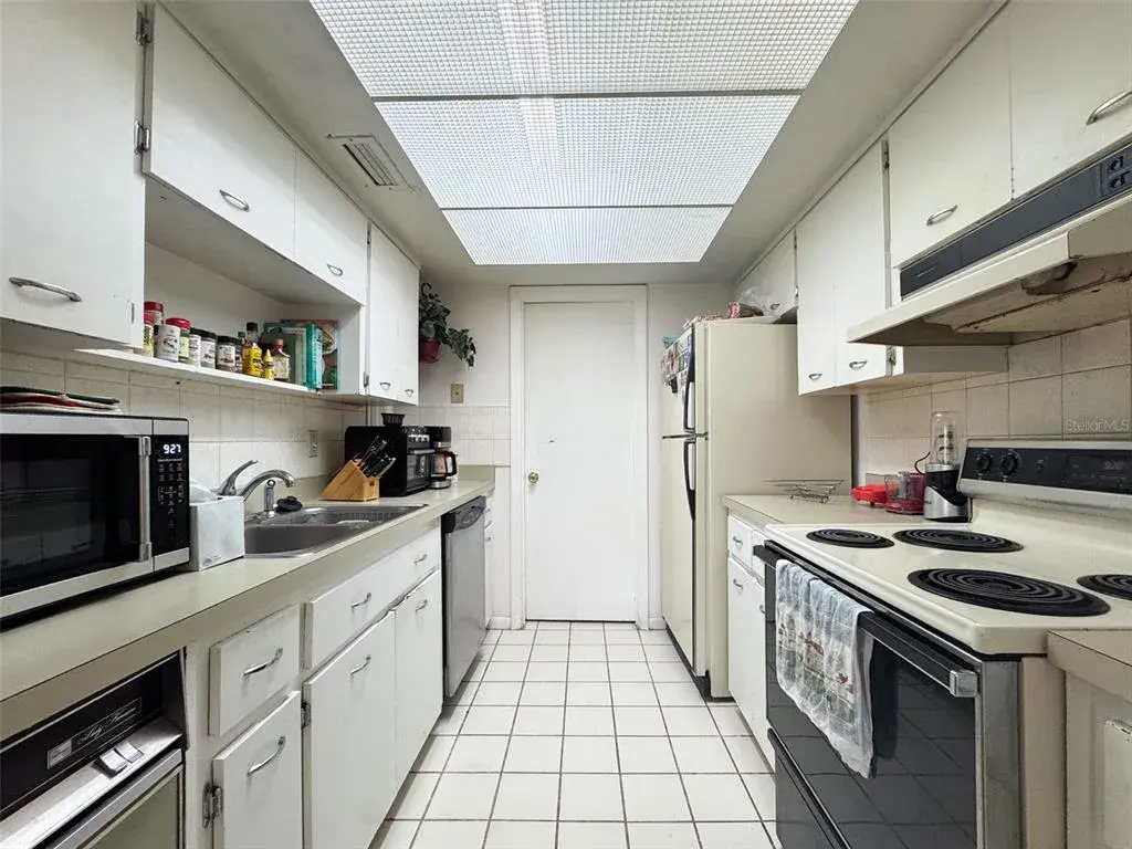 Property for sale at 5885 WINDHOVER DRIVE UNIT 4E, ORLANDO, FL, 32819