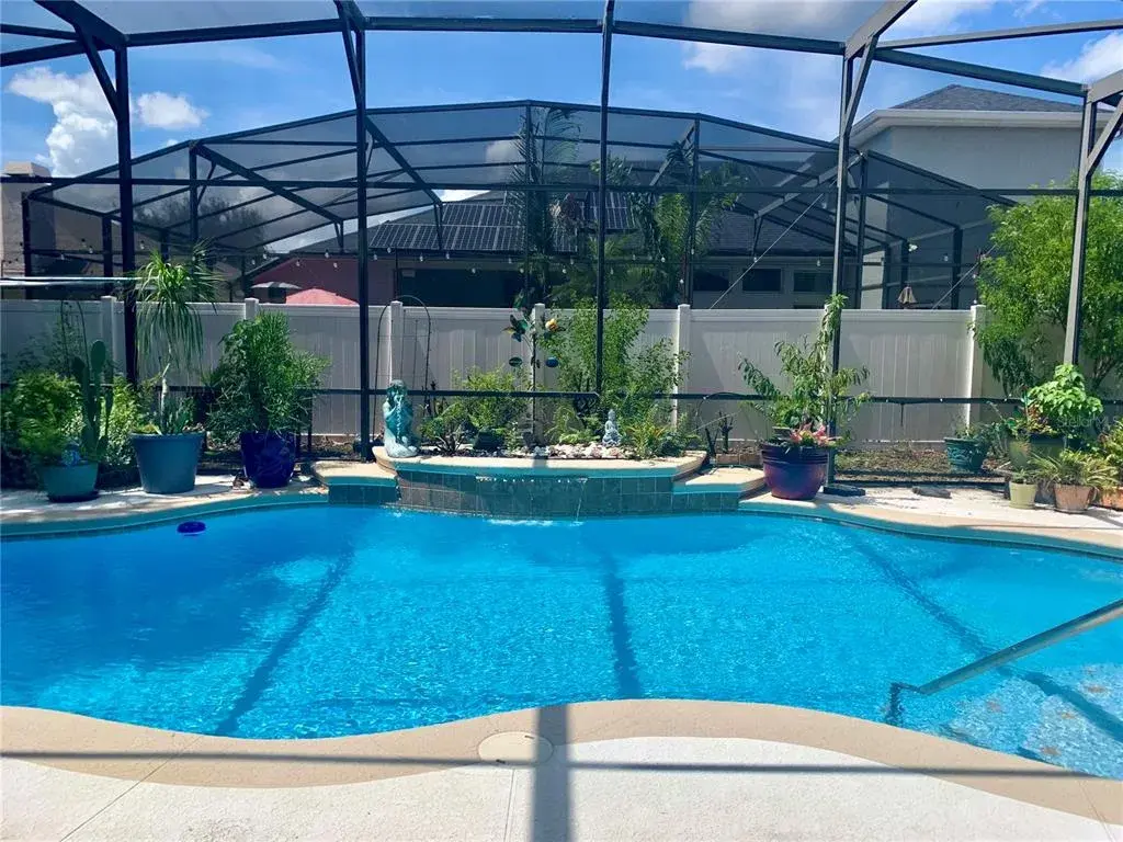 POOL VIEW W/WATER FEATURES