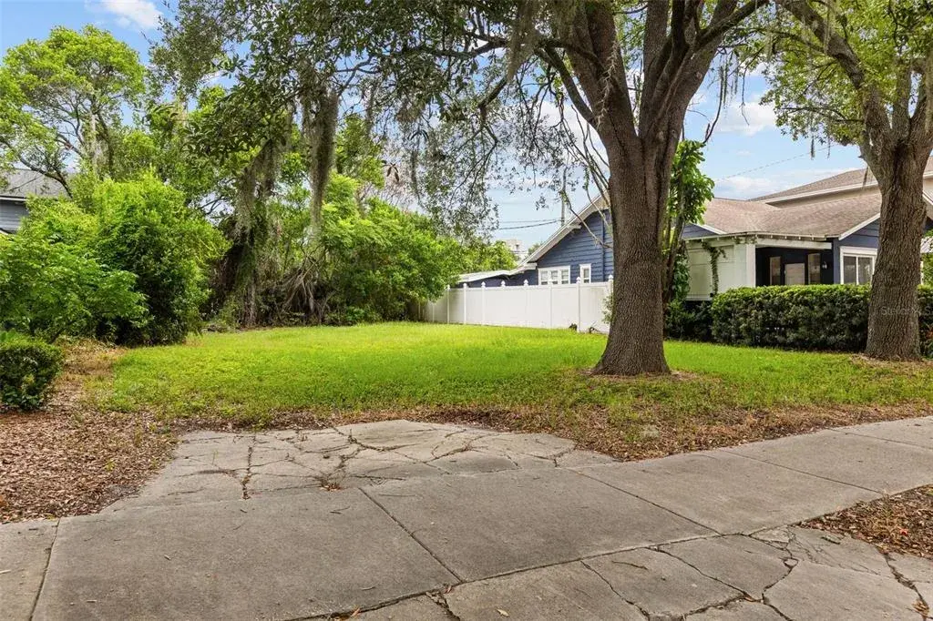 Property for sale at 311 E YALE STREET, ORLANDO, FL, 32804