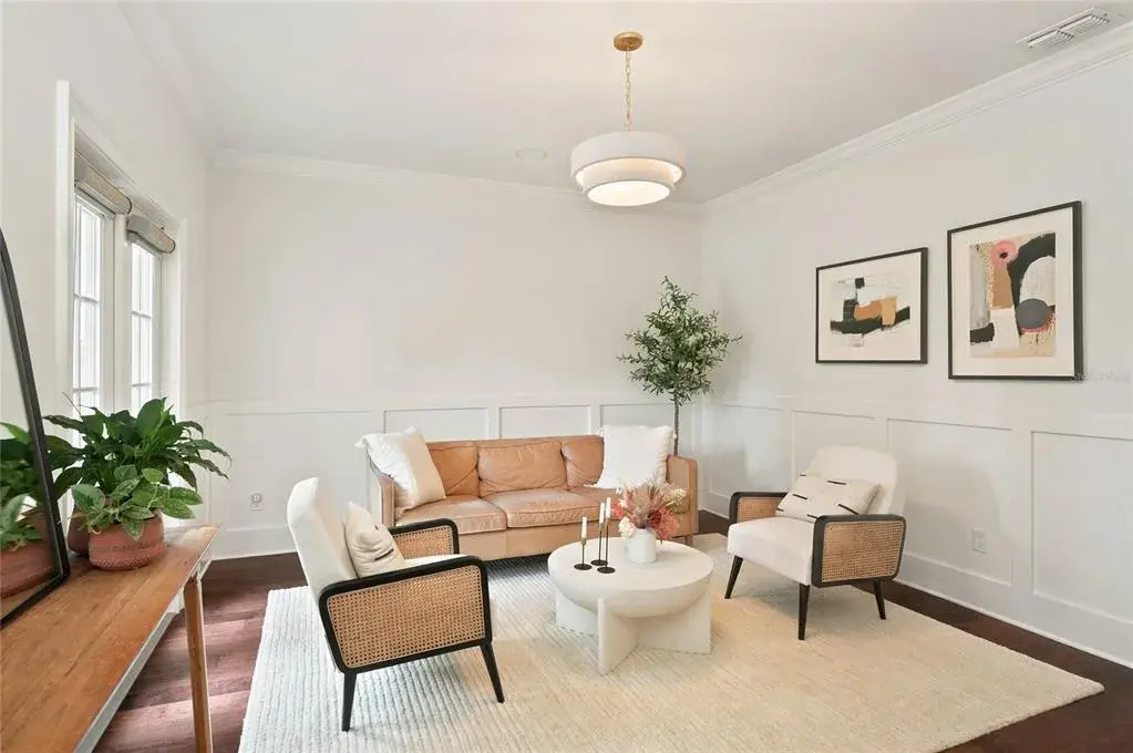 Living space overlooking front patio