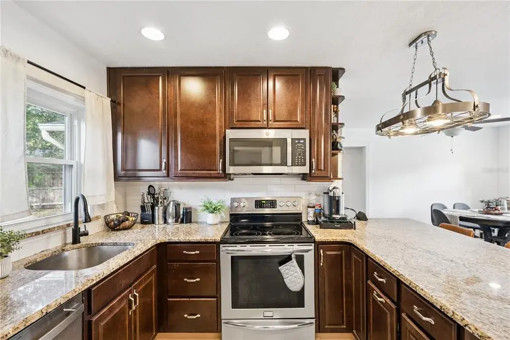 Property for sale at 1909 FERN CIRCLE, ORLANDO, FL, 32803