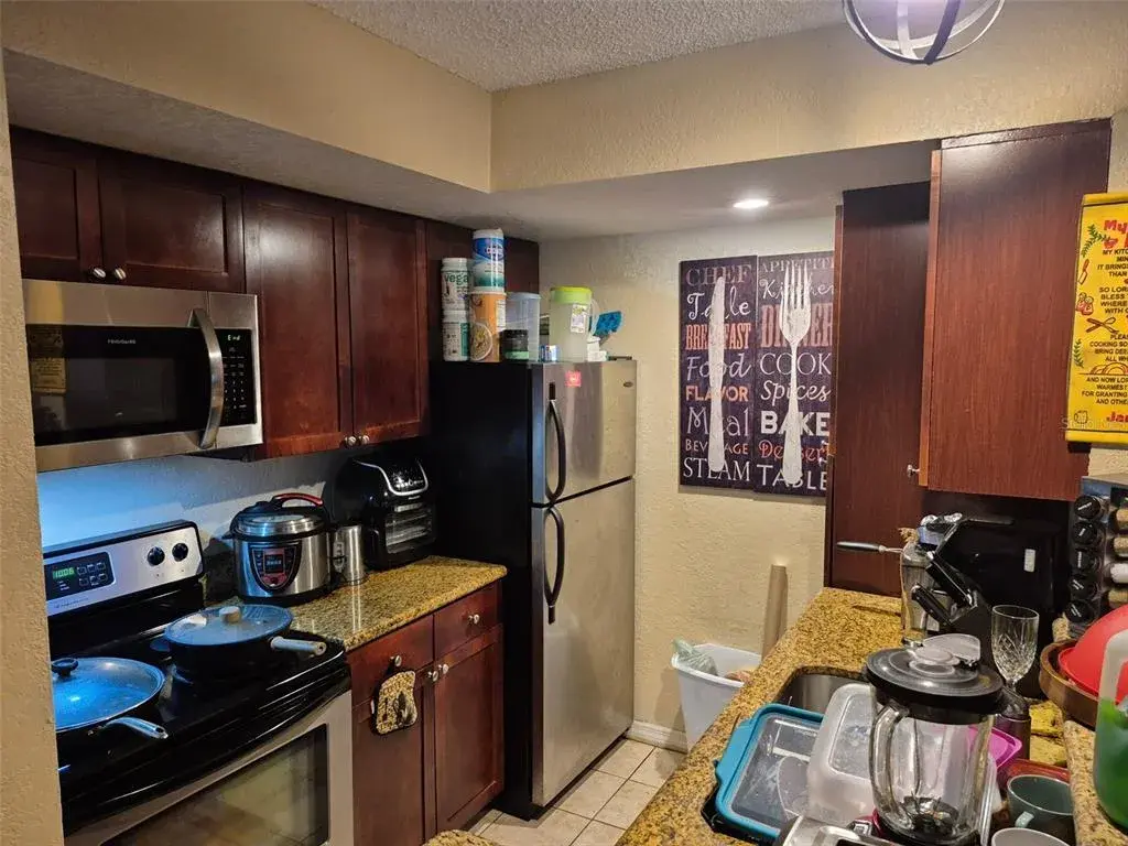 Property for sale at 5124 CONROY ROAD UNIT 11, ORLANDO, FL, 32811