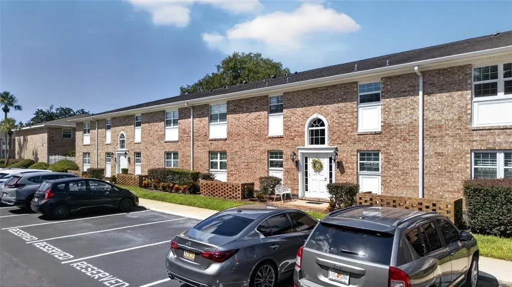 Property for sale at 4386 LAKE UNDERHILL ROAD UNIT D, ORLANDO, FL, 32803