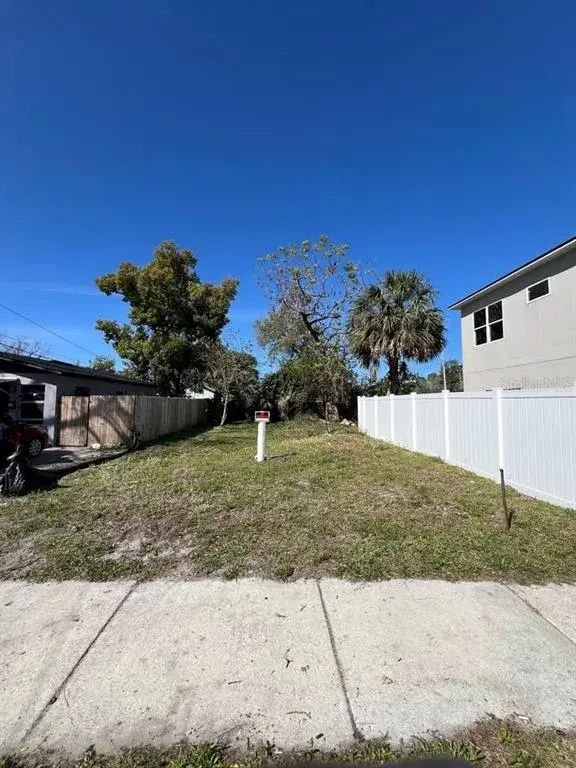 Property for sale at 706 S LEE AVENUE, ORLANDO, FL, 32805