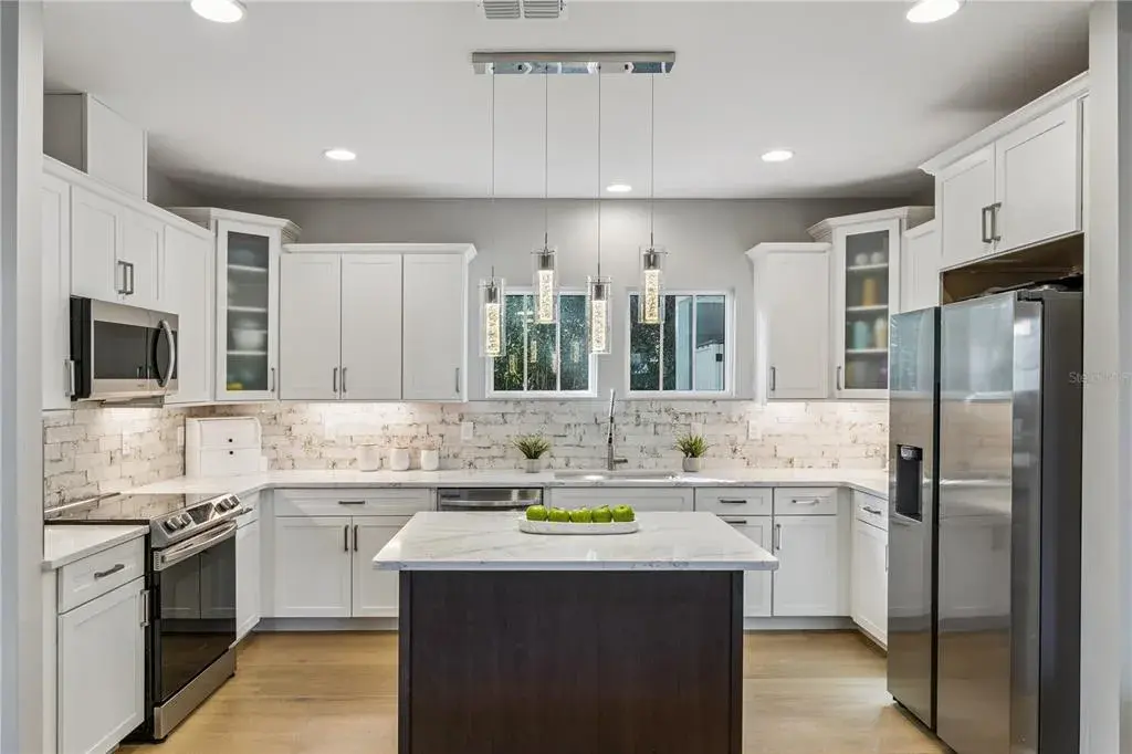 Property for sale at 210 HIBISCUS COURT, ORLANDO, FL, 32801