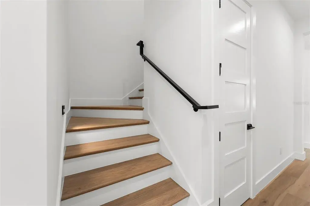 Property for sale at 10 W HARVARD STREET, ORLANDO, FL, 32804