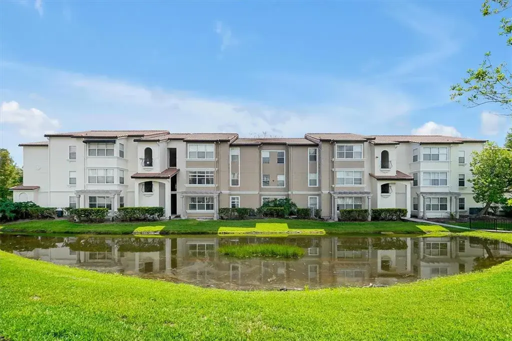 Property for sale at 5156 CONROY ROAD UNIT 26, ORLANDO, FL, 32811