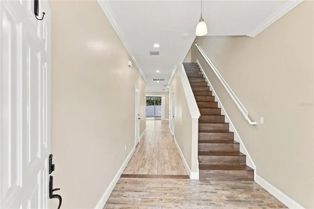 Property for sale at 20 W PRINCETON STREET, ORLANDO, FL, 32804