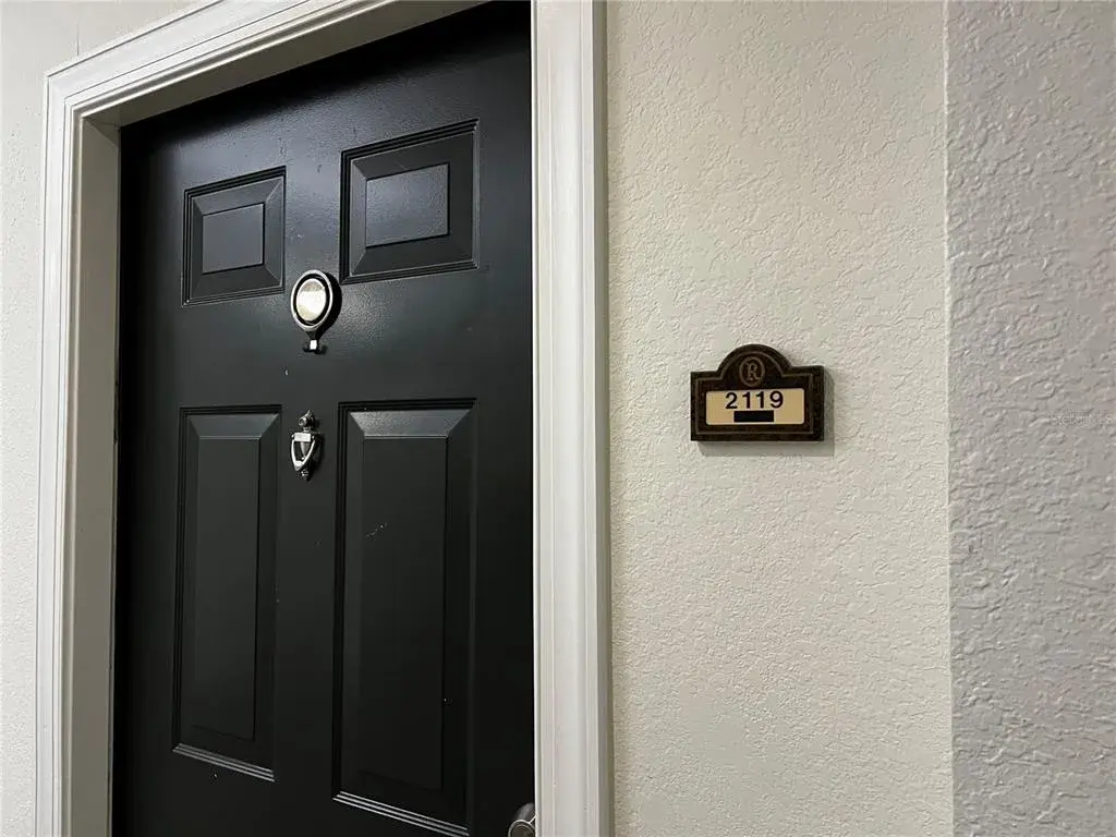 Your new condo #2119