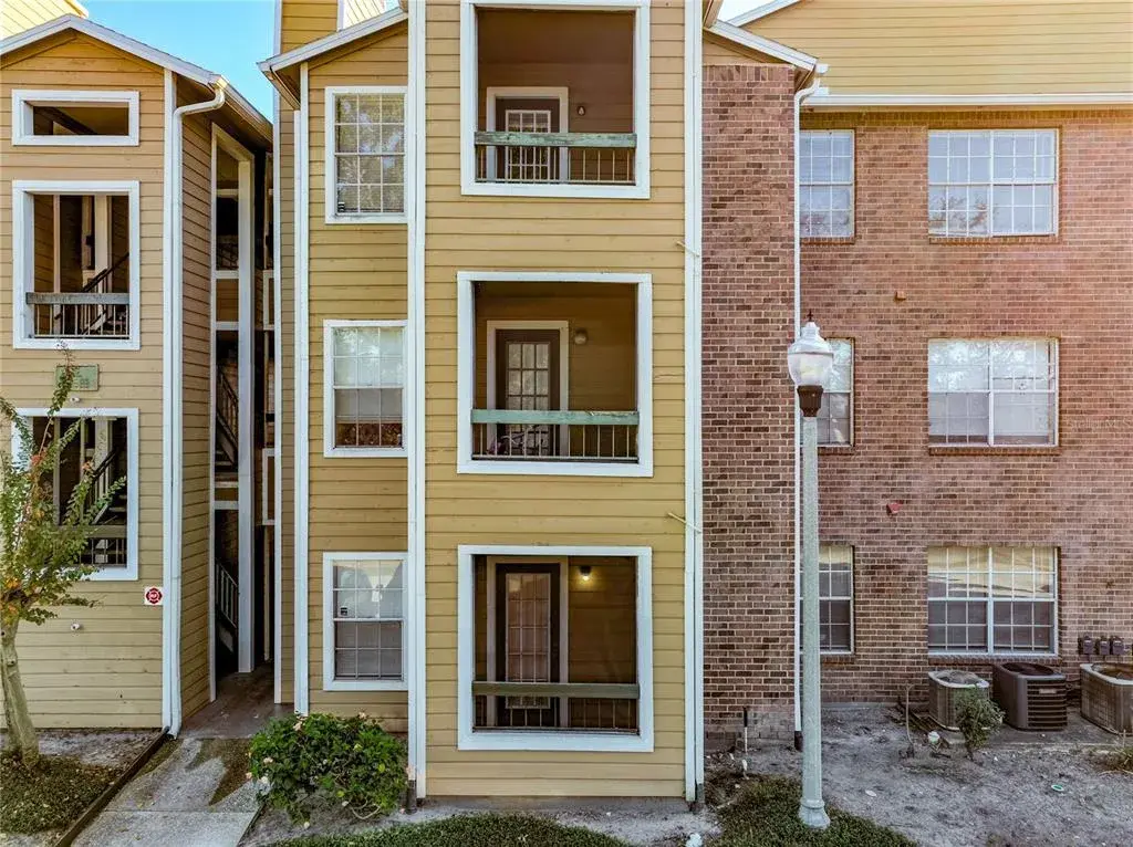 Property for sale at 4301 LIZSHIRE LANE UNIT 107, ORLANDO, FL, 32822