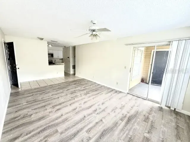 Property for sale at 1073 S HIAWASSEE ROAD UNIT 1015, ORLANDO, FL, 32835