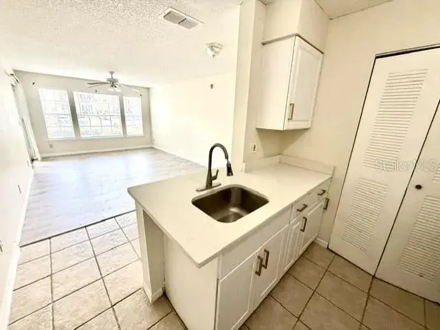 Property for sale at 1073 S HIAWASSEE ROAD UNIT 1015, ORLANDO, FL, 32835