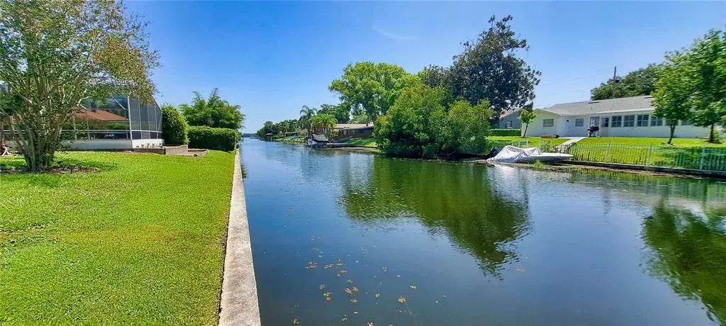 Property for sale at 2400 LAUDERDALE COURT, ORLANDO, FL, 32805