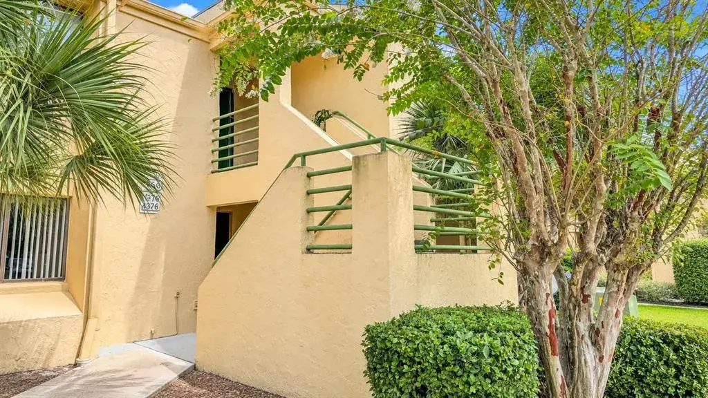 Property for sale at 4370 S LAKE ORLANDO PARKWAY UNIT 2-8, ORLANDO, FL, 32808