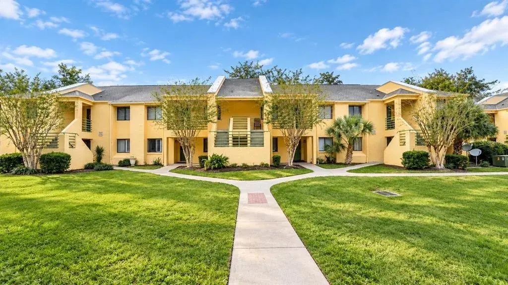 Property for sale at 4370 S LAKE ORLANDO PARKWAY UNIT 2-8, ORLANDO, FL, 32808