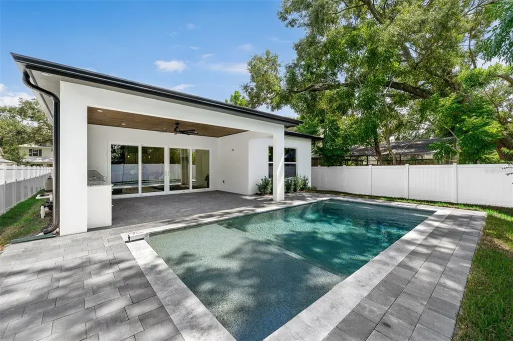 Property for sale at 2630 HARRISON AVENUE, ORLANDO, FL, 32804