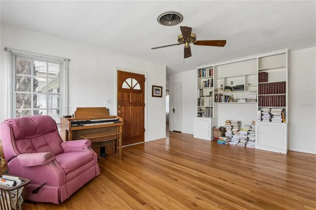 Property for sale at 1125 GUERNSEY STREET, ORLANDO, FL, 32804