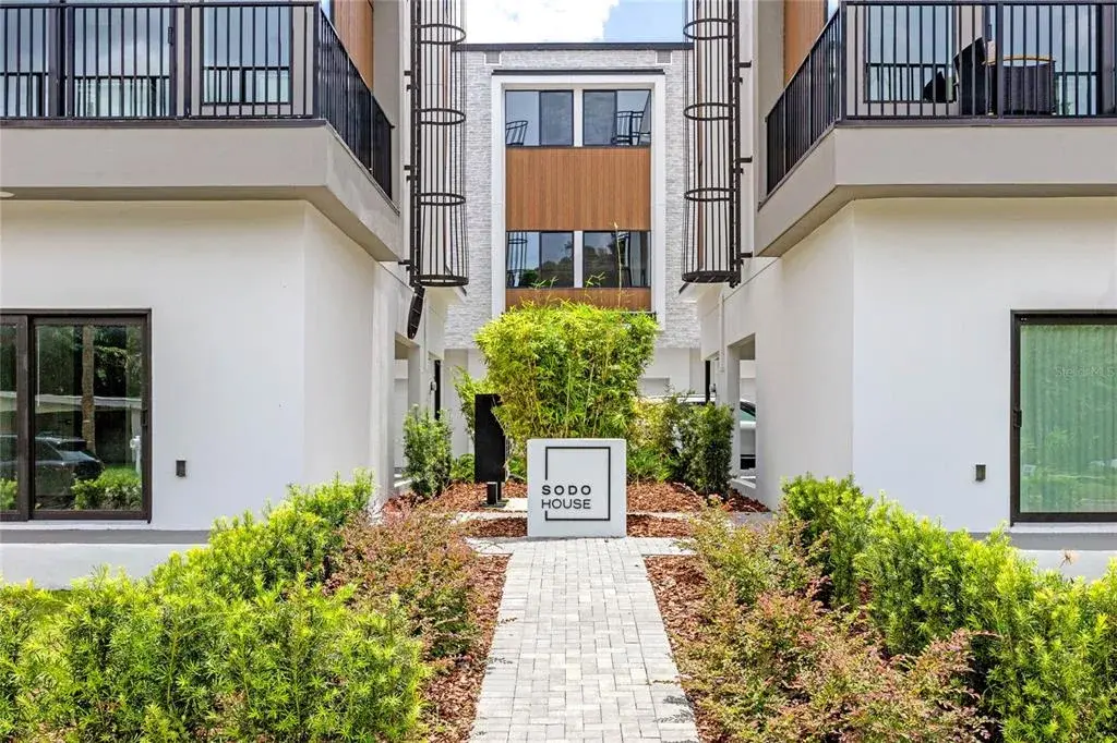 Property for sale at 52 W HARDING STREET UNIT A, ORLANDO, FL, 32806