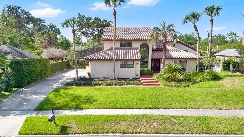 Your Orlando hacienda awaits!